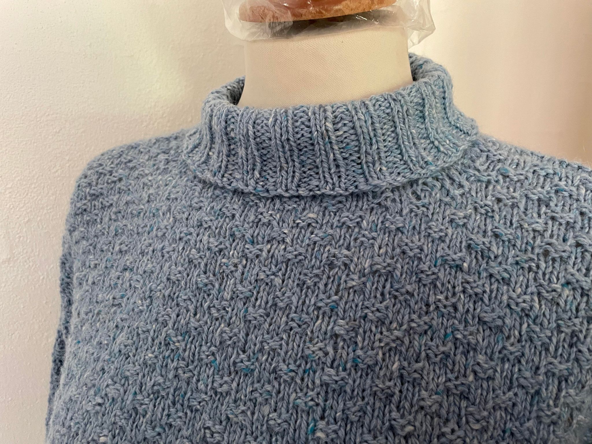 Maj Sweater - strikkekit - Billede 4