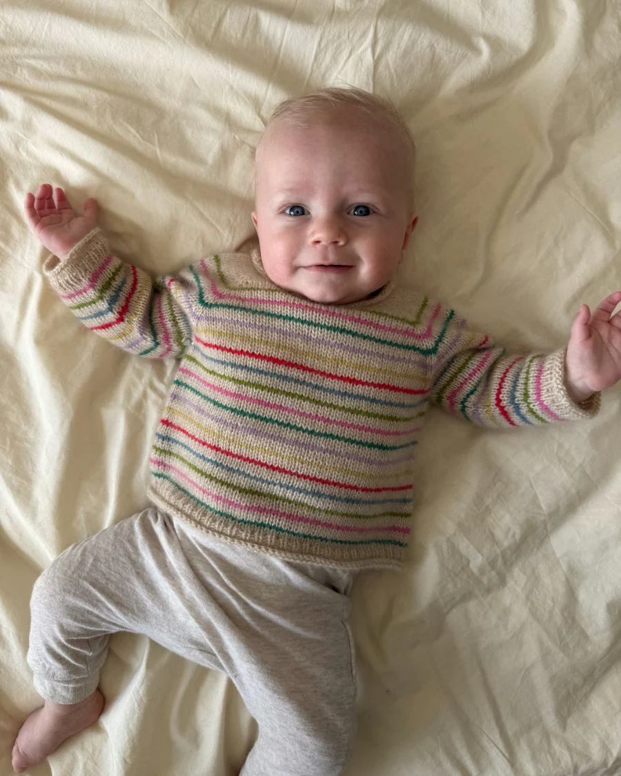 Frankie Sweater Baby - fysisk opskrift