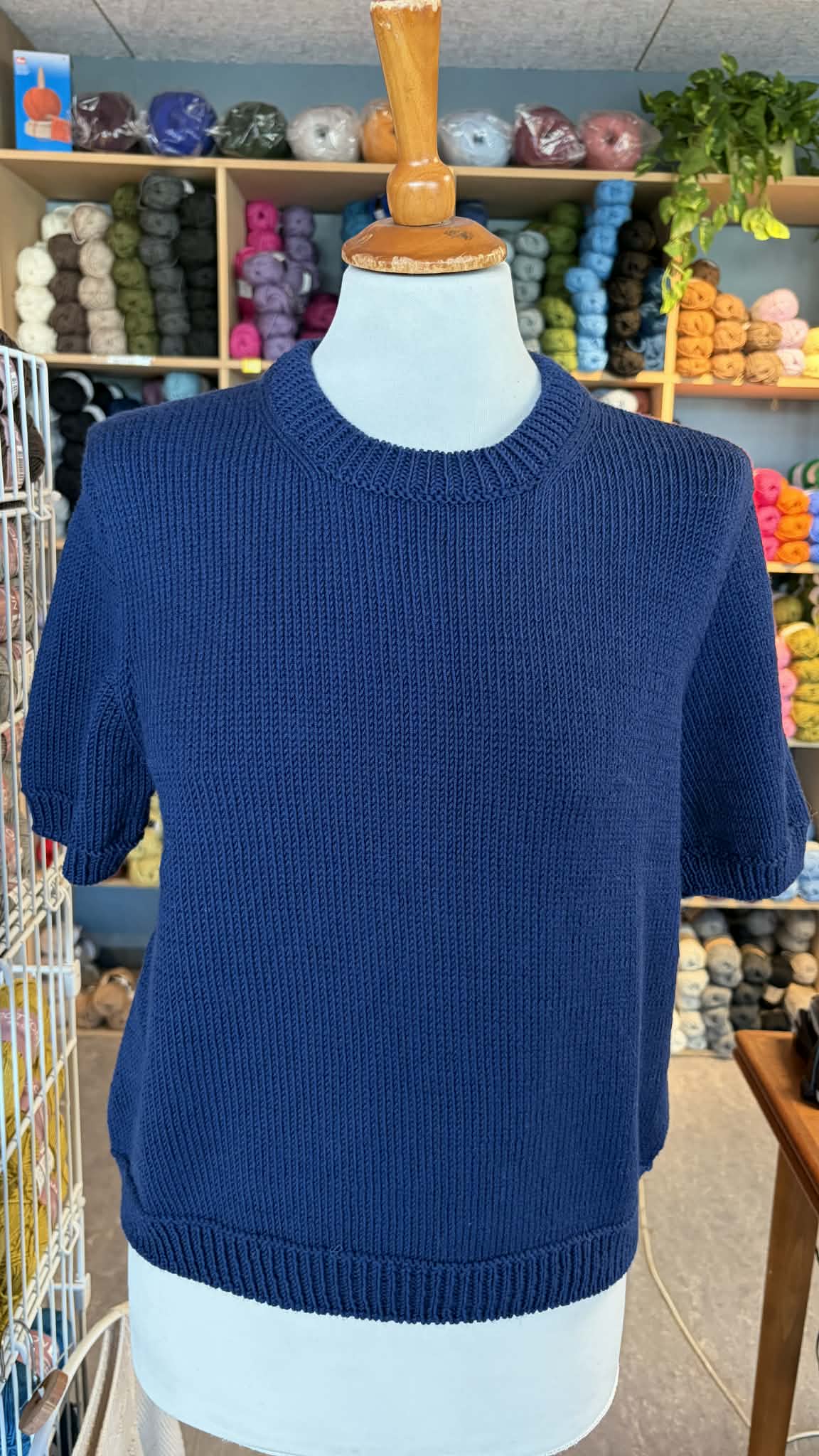Poppy Tee fra PetiteKnit | Garnalternativ i Merino Cotton fra Hjertegarn