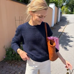 Vega Sweater fra PetiteKnit| Garnalternativ Merino Cotton